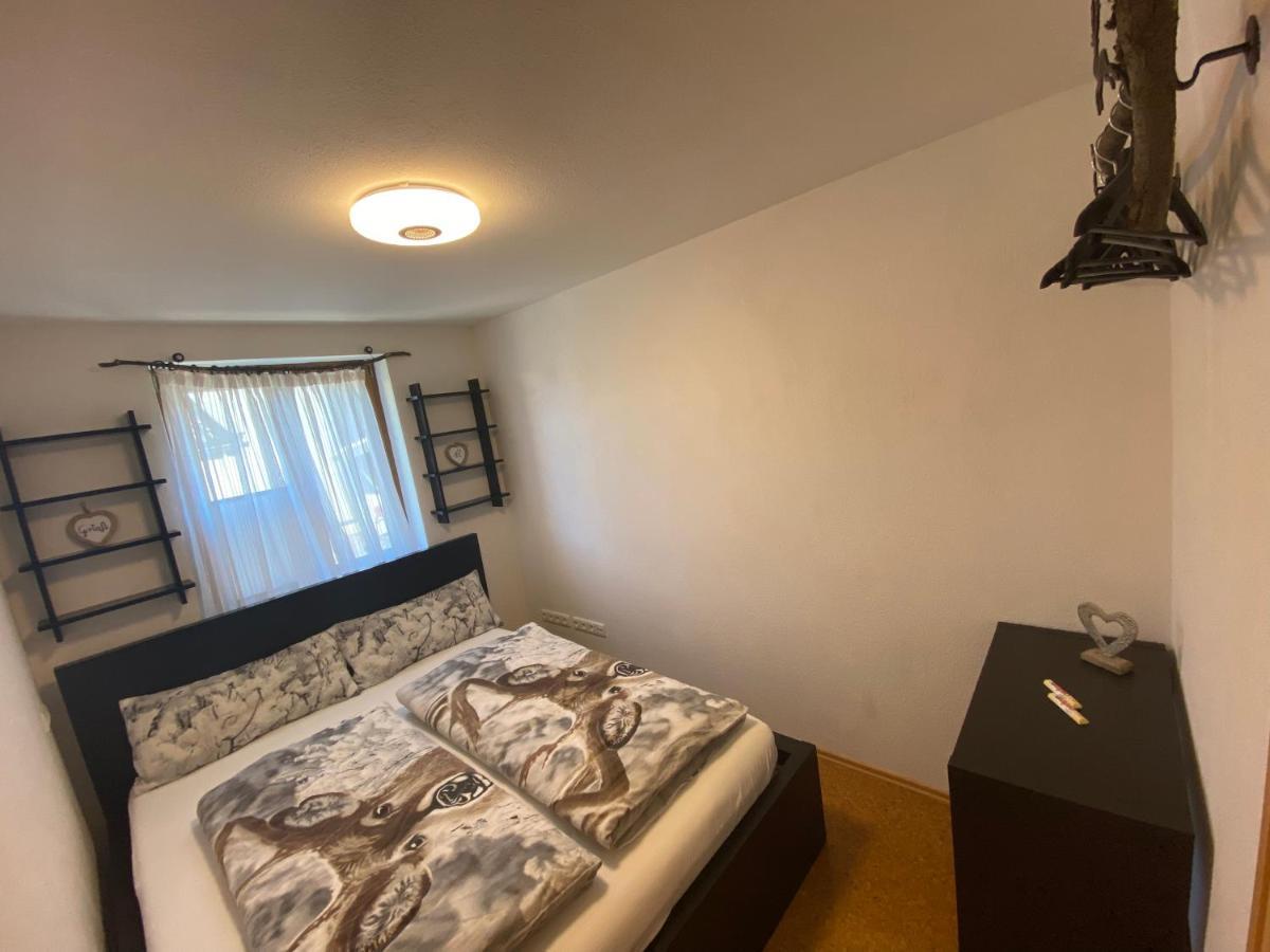 Zentral Gelegene Ferienwohnung In Saalfelden Luaran gambar