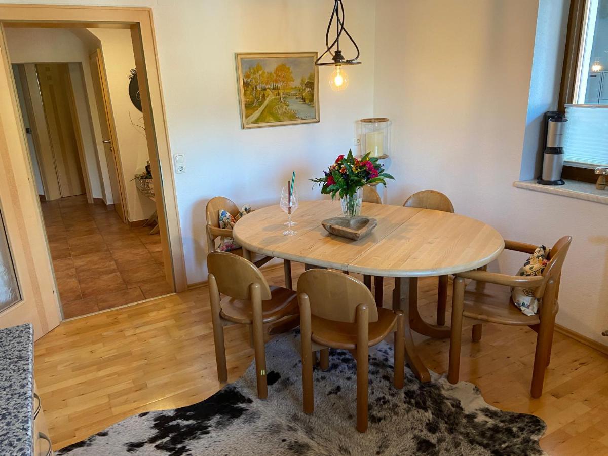 Zentral Gelegene Ferienwohnung In Saalfelden Luaran gambar